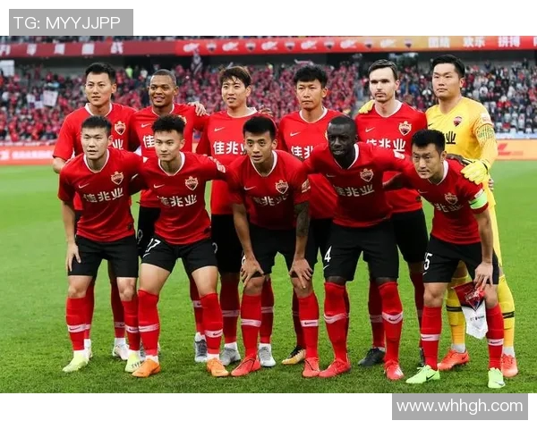 深圳排球队盯防革新探索新战术提升团队竞争力与协作能力